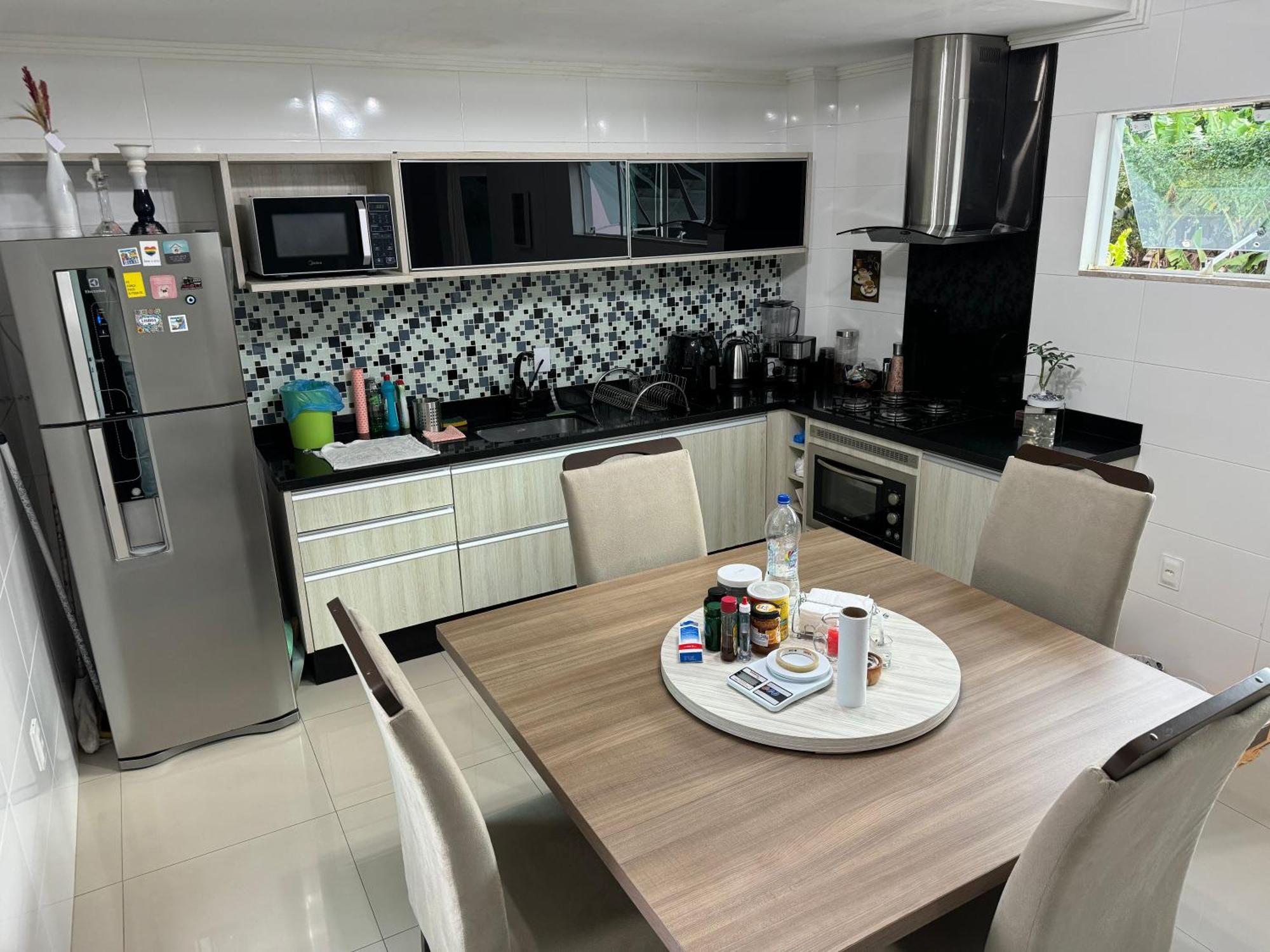 Quarto Confortavel Com Tv, Ar E Sacada Vista Jardim Florianópolis Eksteriør bilde