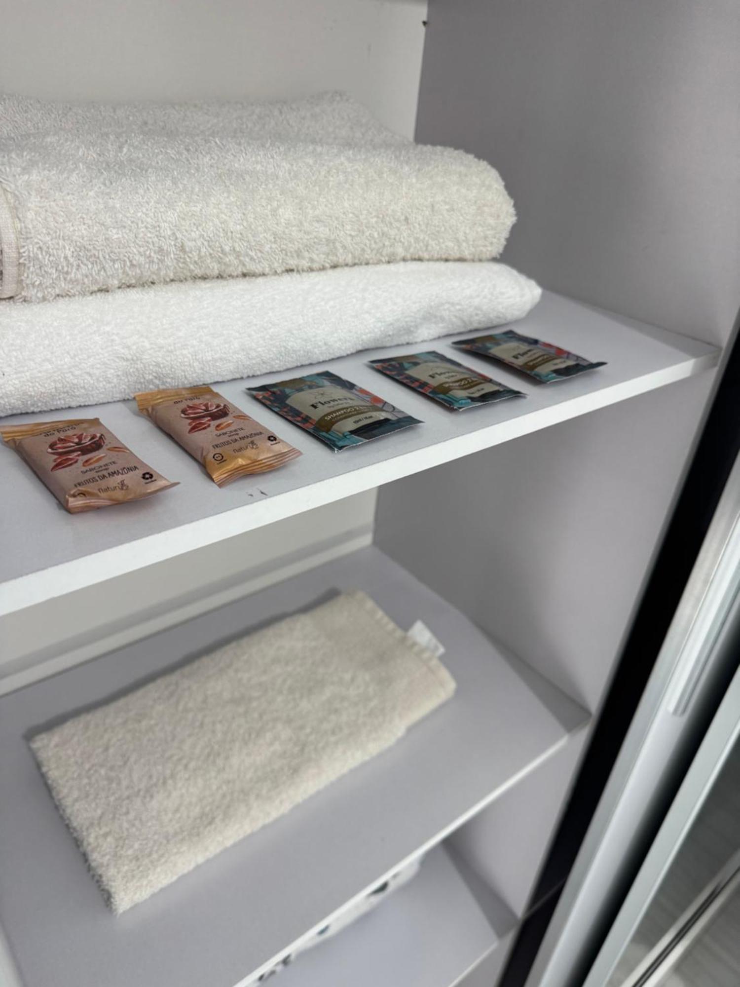 Quarto Confortavel Com Tv, Ar E Sacada Vista Jardim Florianópolis Eksteriør bilde
